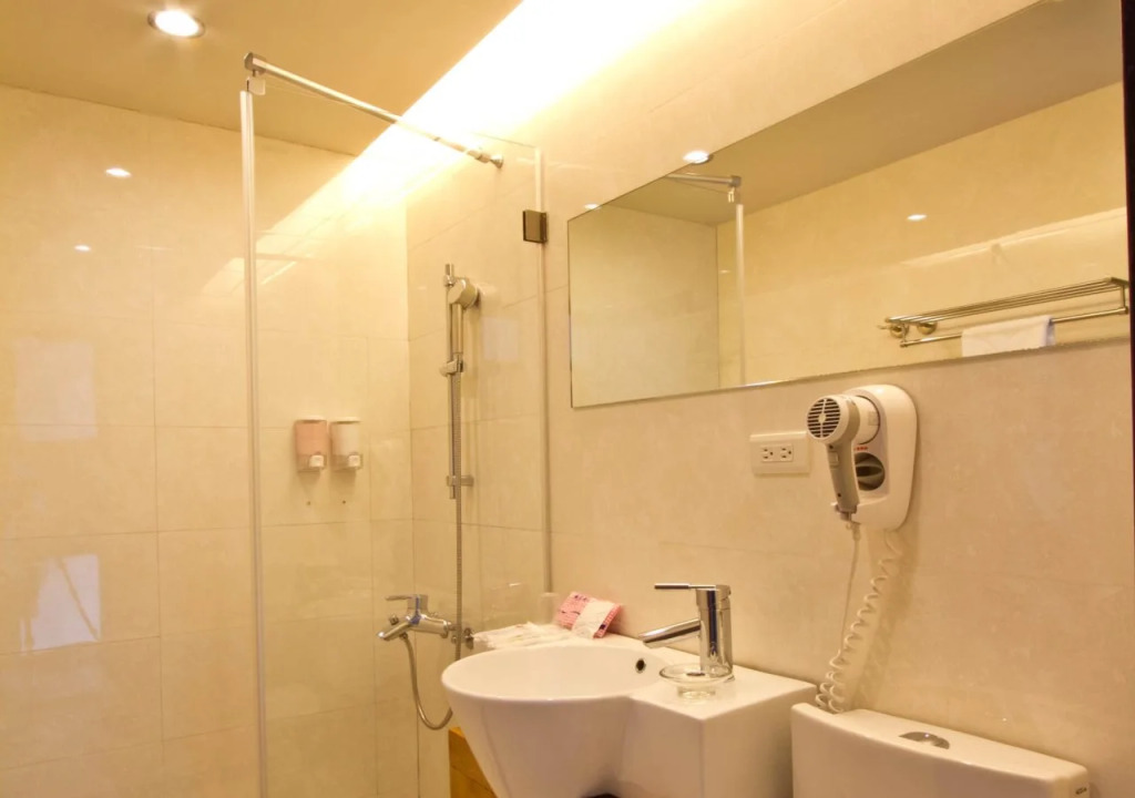 Hai Fu Hotel & Suites