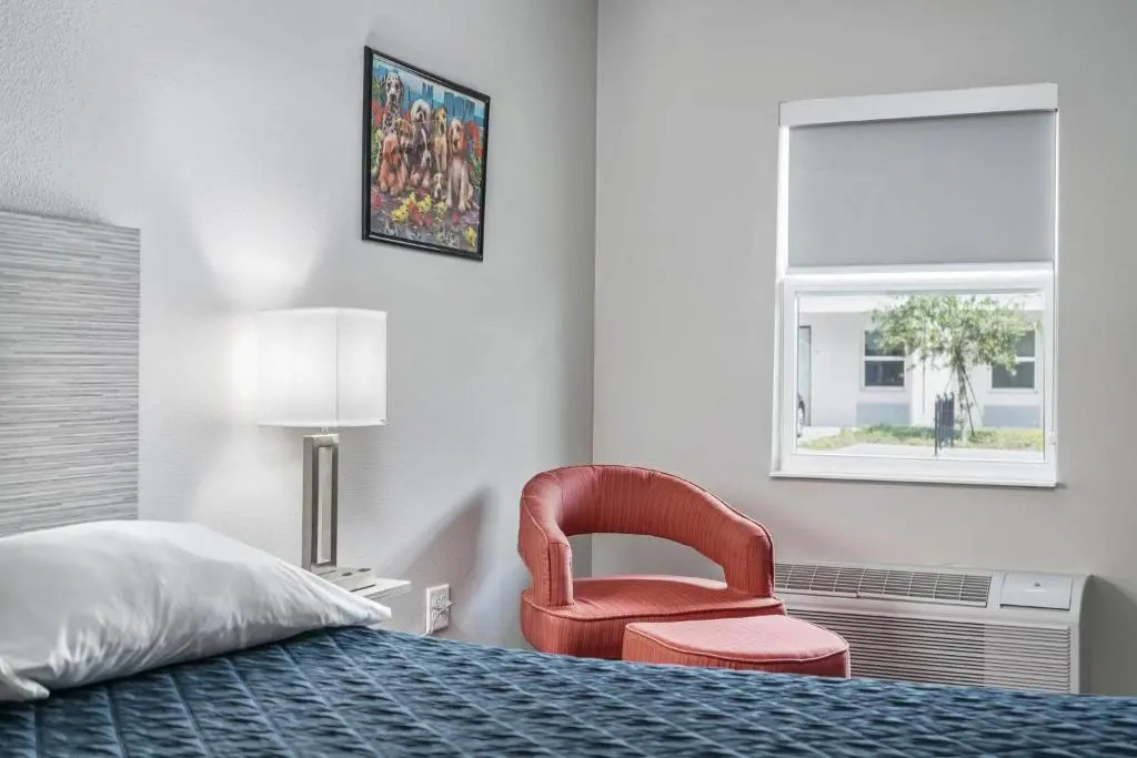 Baymont by Wyndham Ocala Suites