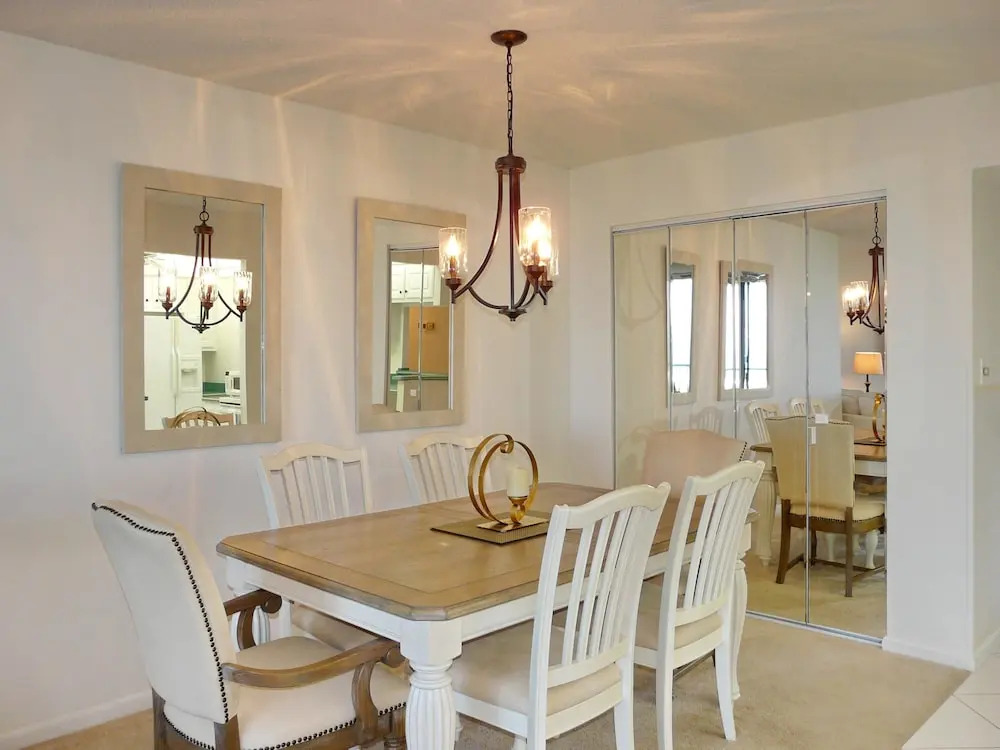 South Seas Tower 4-1708