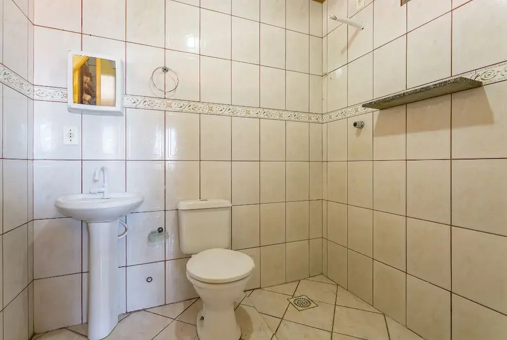 POUSADA E HOSTEL da MARLI no MUQUEM FLORIANOPOLIS