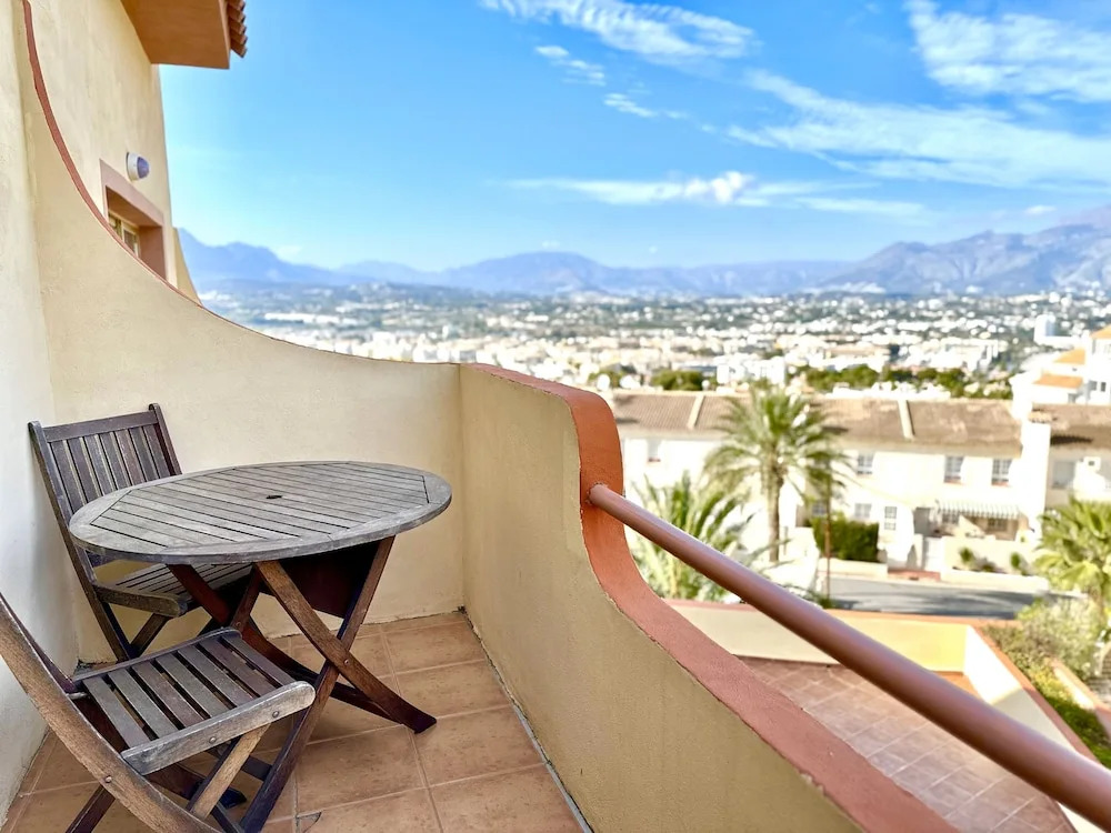 Albir Hills Apartments