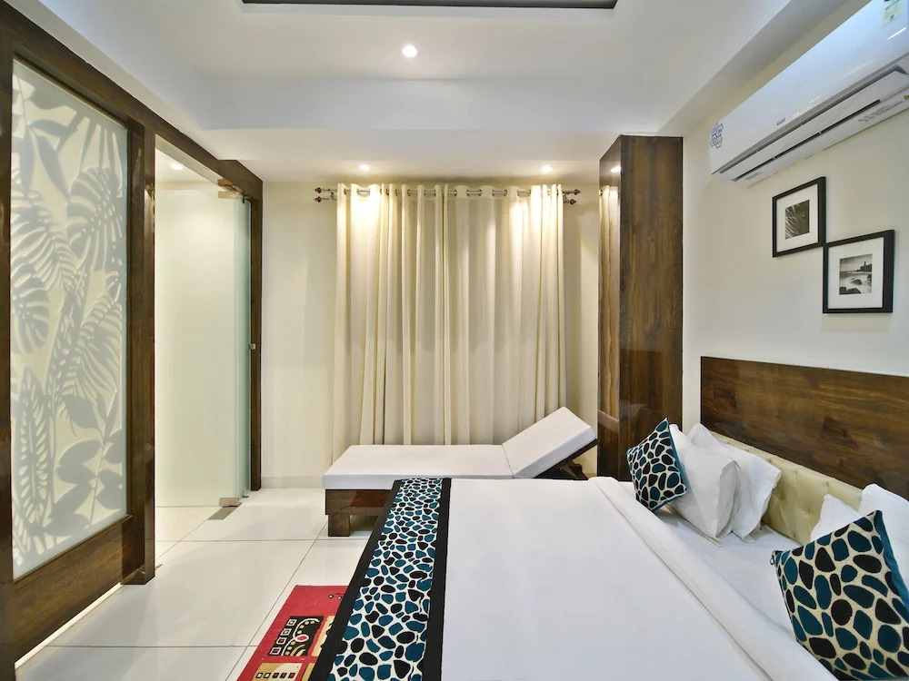 Capital O 22945 Jmc Hotel S-grande