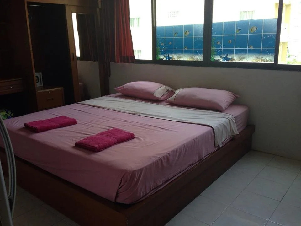 Family Home Guesthouse Phuket