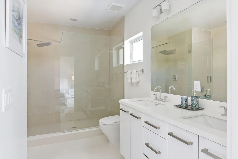 1387 N Ocean Townhouse - 4 Br townhouse by RedAwning