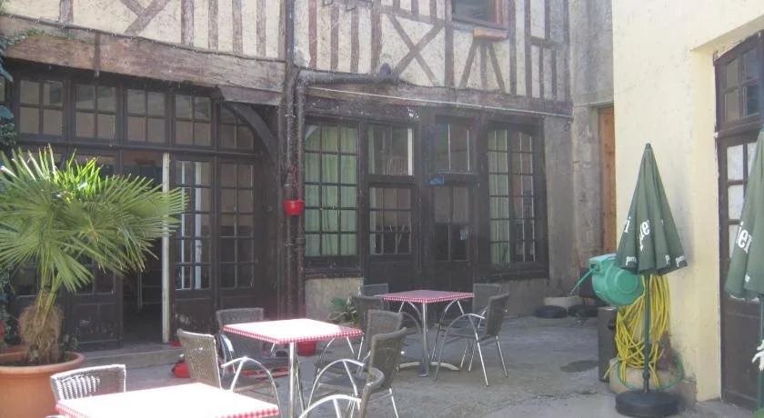 Le Vieux Relais
