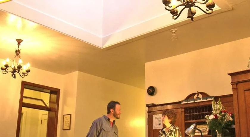 Ryan Hotel