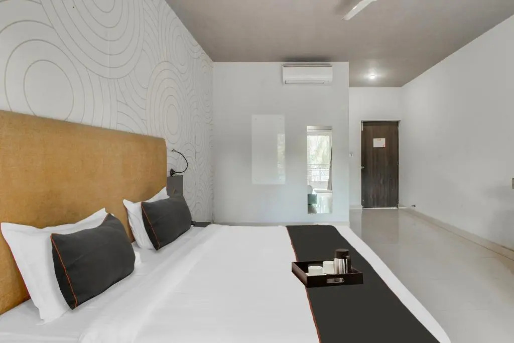 Capital O 91277 Inn Resort