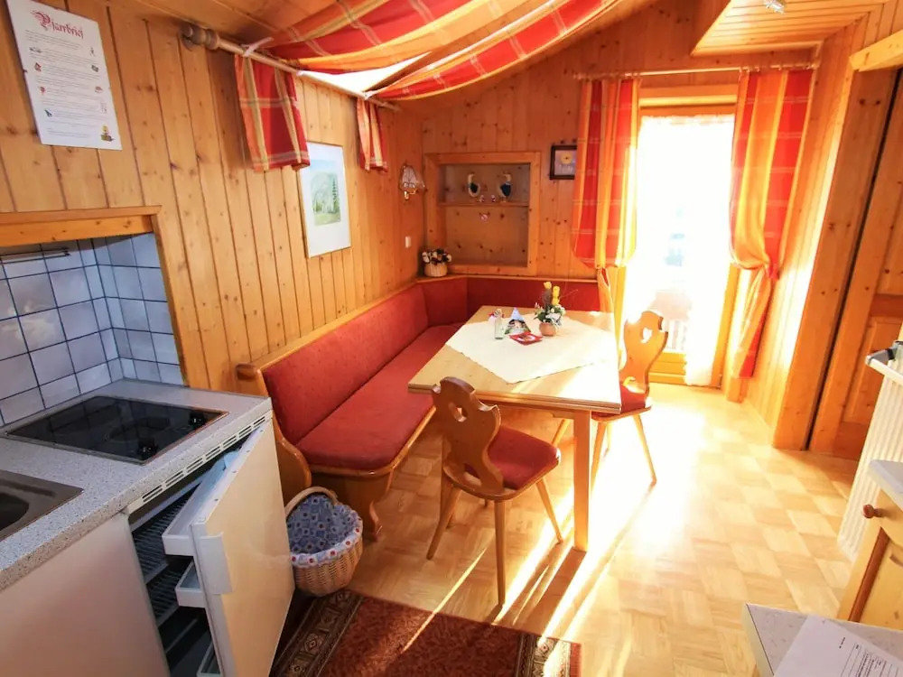 Comfortable Apartment Near Nassfeld