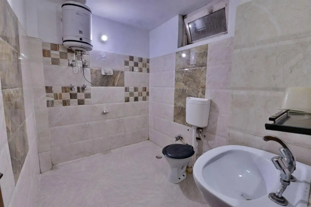 CS Shhandella Hotel