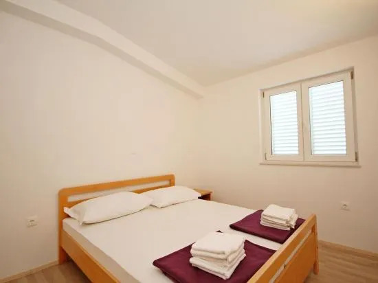 Apartments Luna