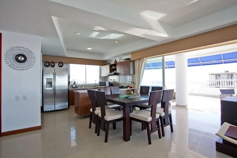 Palmetto Penthouse Deluxe Beautiful View and Sunset Floor 39