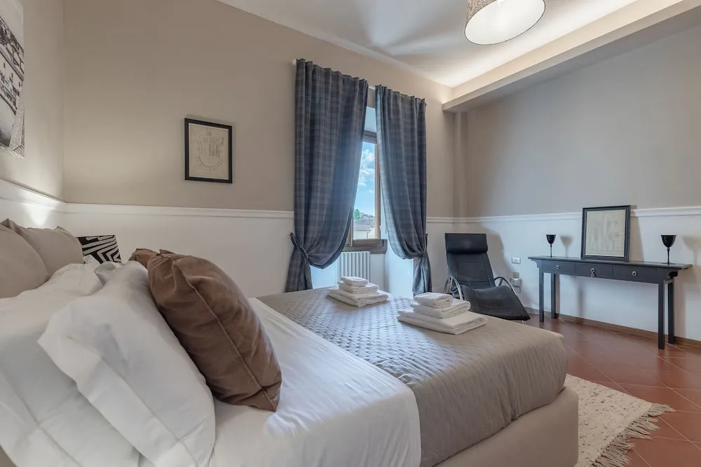 Charming 2 bedroom in Florence