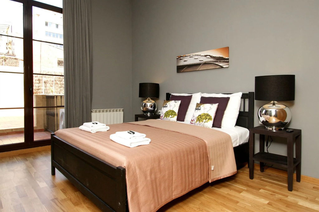 Paseo de Gracia Apartments