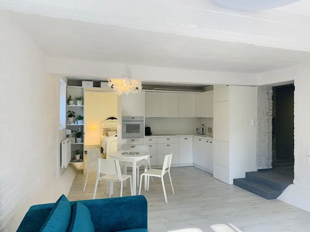 River Boulevard Loft