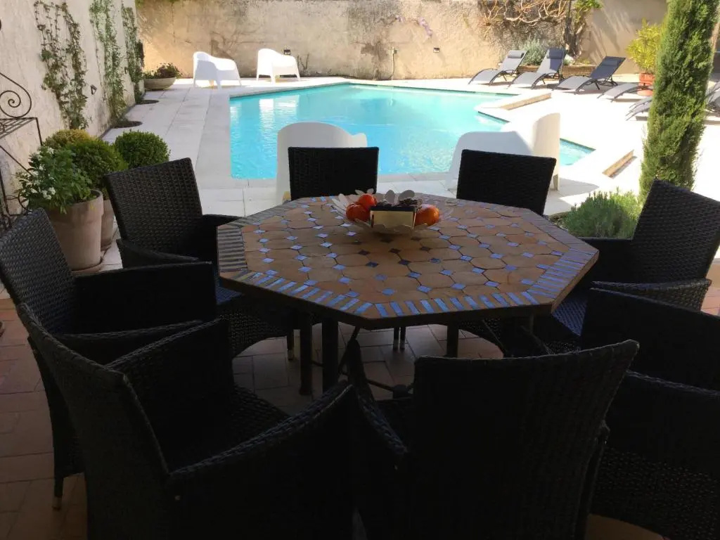 authentic provencal mas with pool, in the countryside of the village of sénas, close to the luberon and the alpilles, sleeps 8