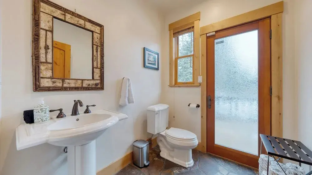2 Truckee Cabin Sleeps 20 Hot tub Games Near Donner Lake Donner Ridge & Alplenglow Chalet by Avantstay