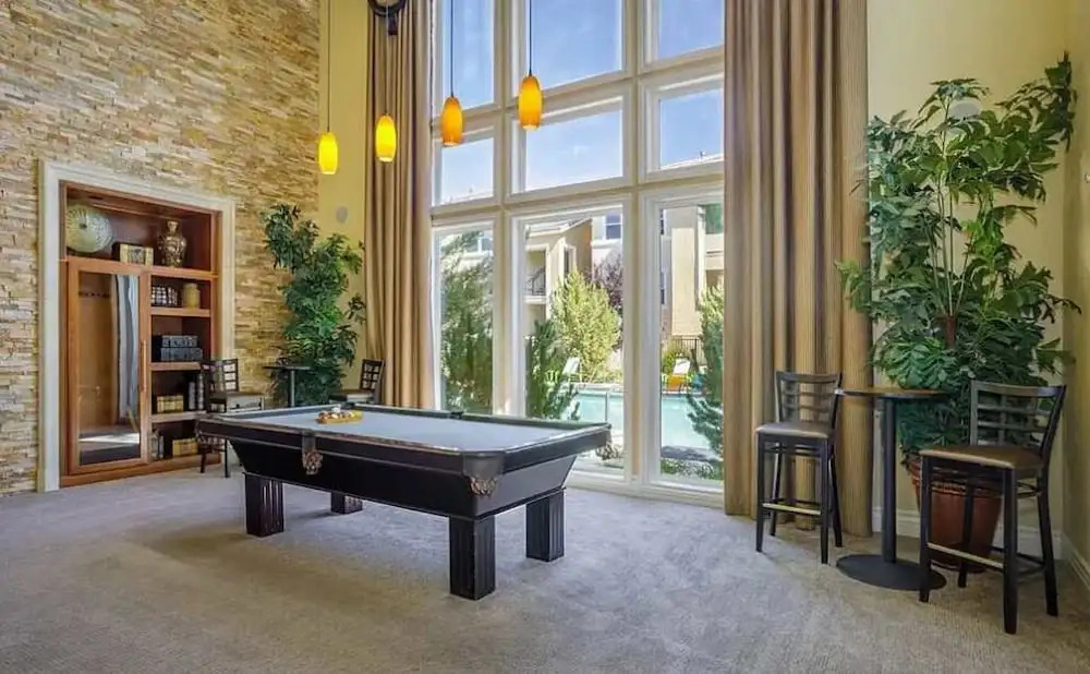 Luxury 2BR 2BA Apartment With Pool Gym Theater