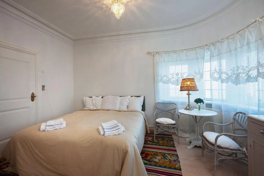 Frederiksberg Mansion B&B