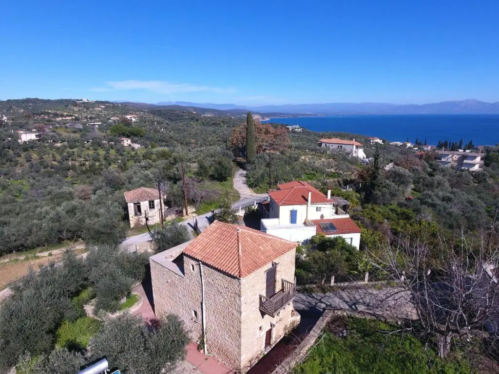 Pyrgos 1869 with Private Pool