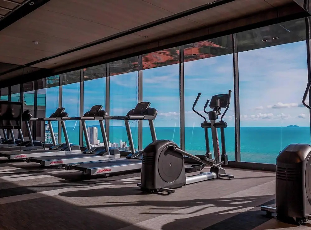 35th Floor Sea View Beauty