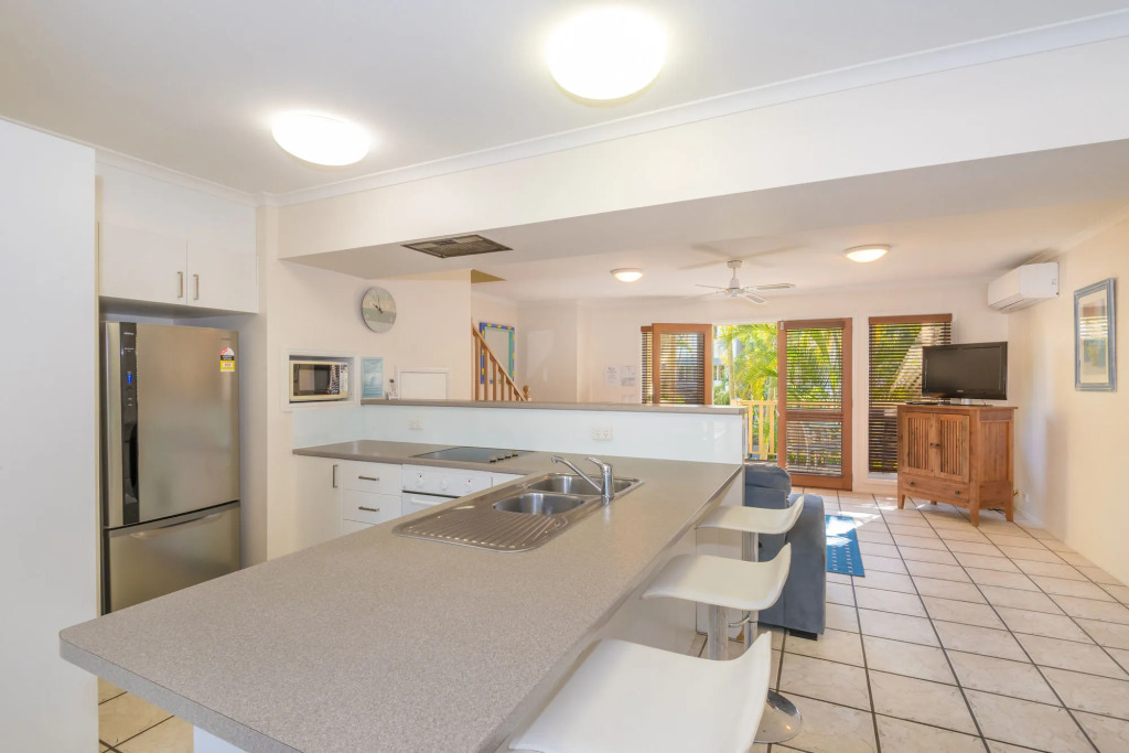 Noosa Outrigger Beach Resort