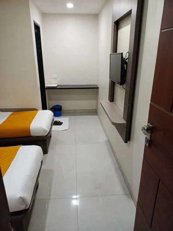FabHotel RS Regency