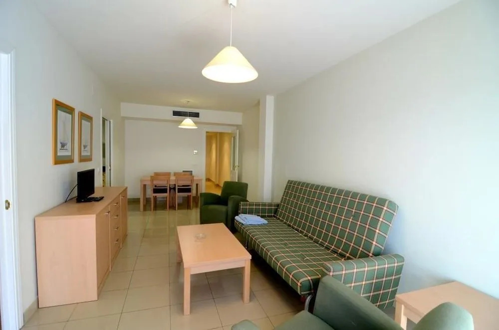 Apartamento climatizado ideal para familias