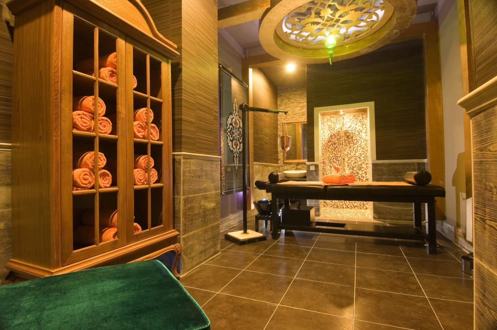Adenya Hotel & Resort