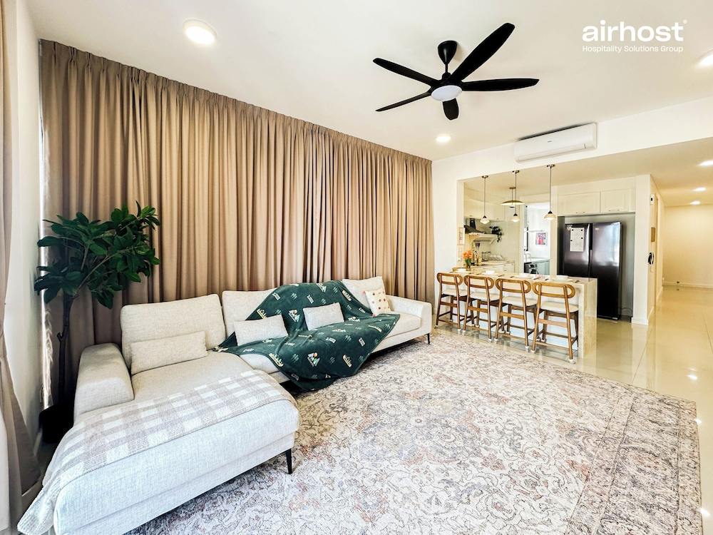 The Legacy OUG by Airhost