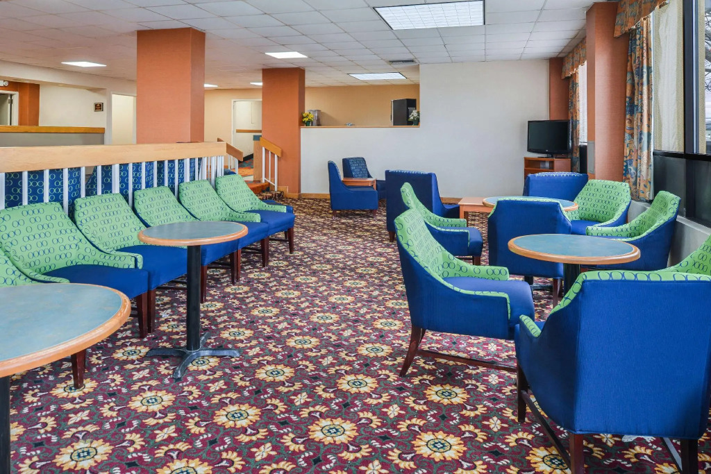 Americas Best Value Inn Moline - Moline, IL