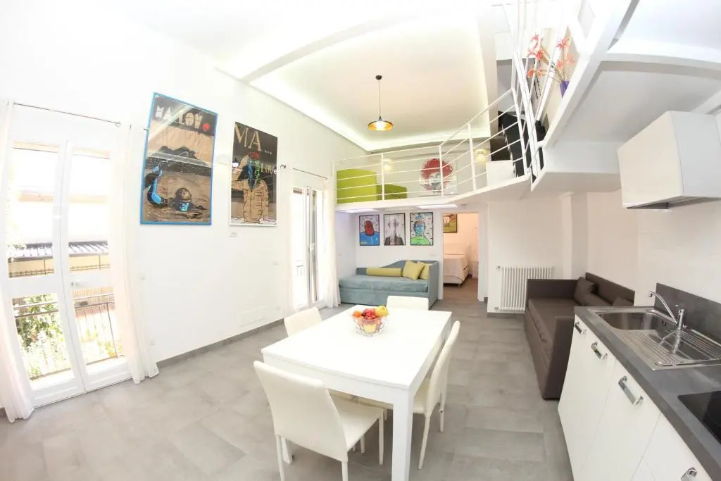 Capodimonte Hill by Mondo Suites