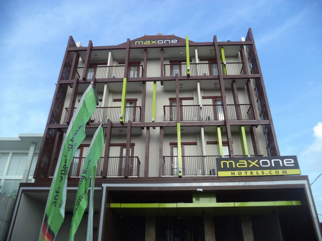 Boss Legian Hotel Powered by Archipelago