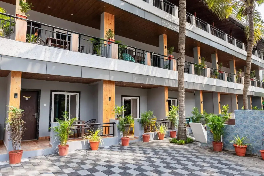 OYO 26247 Gg Garden Resort
