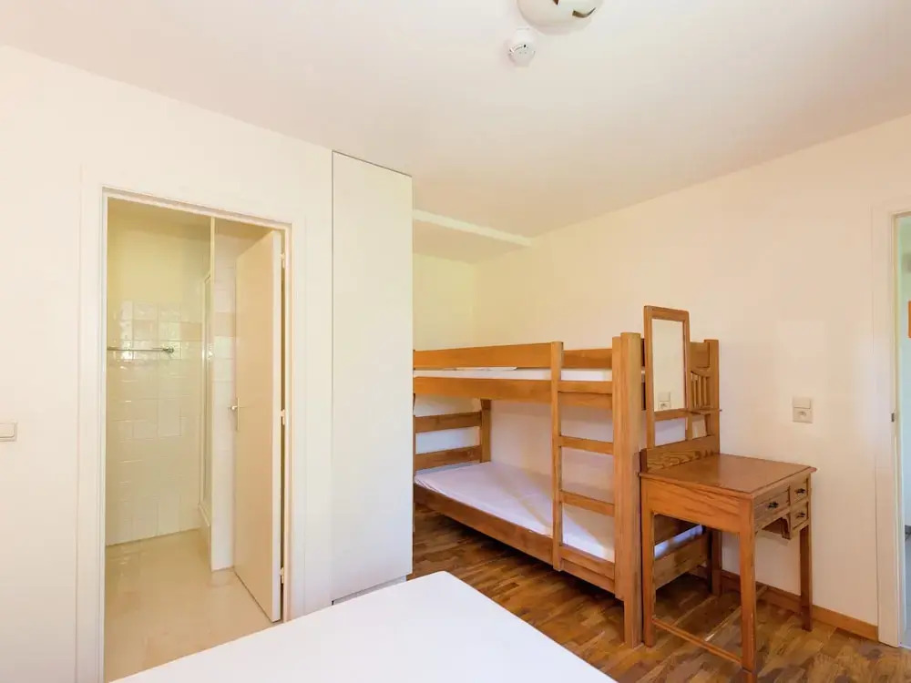 Cottage in Ferrieres With Sauna & Garden
