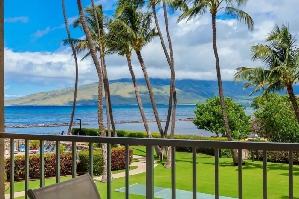 Menehune Shores, #206 2 Bedroom Condo
