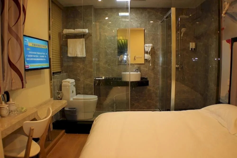 Passerby Fashion Theme Hotel