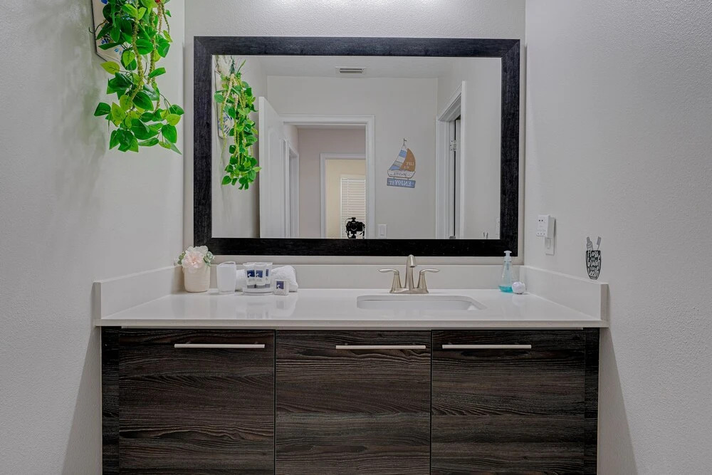 Balmoral Resort-117kb 3 Bedroom Townhouse by RedAwning