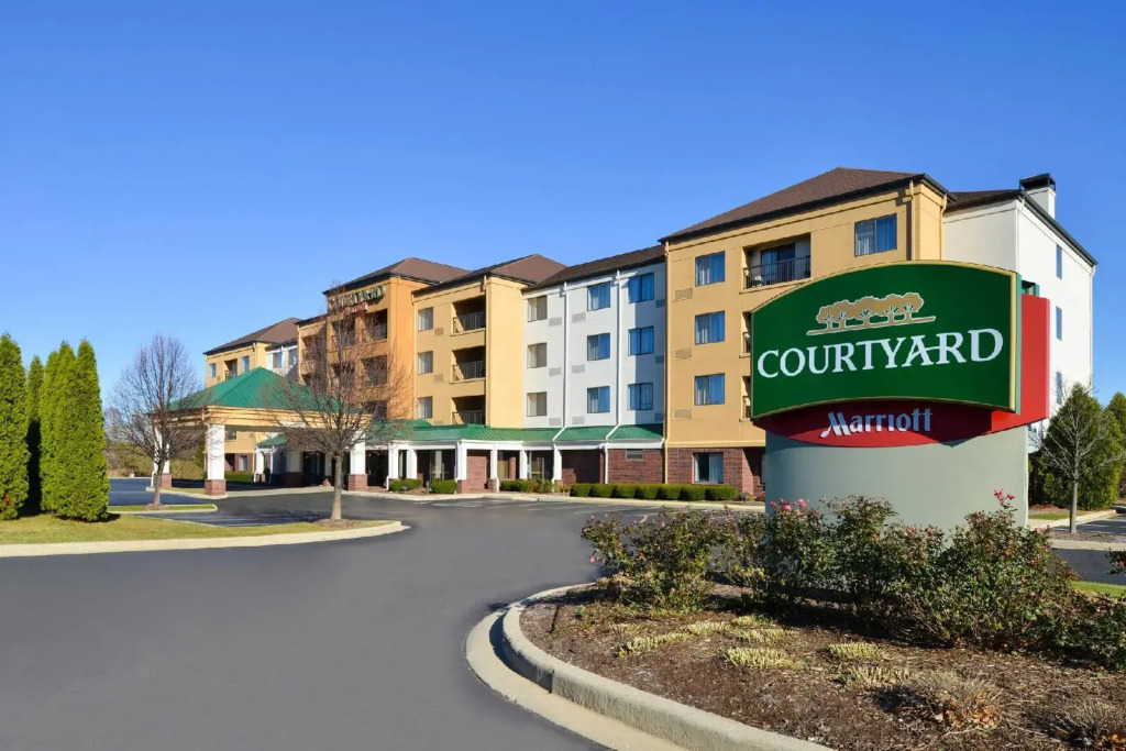 Country Inn & Suites by Radisson, Brown Deer - Milwaukee North
