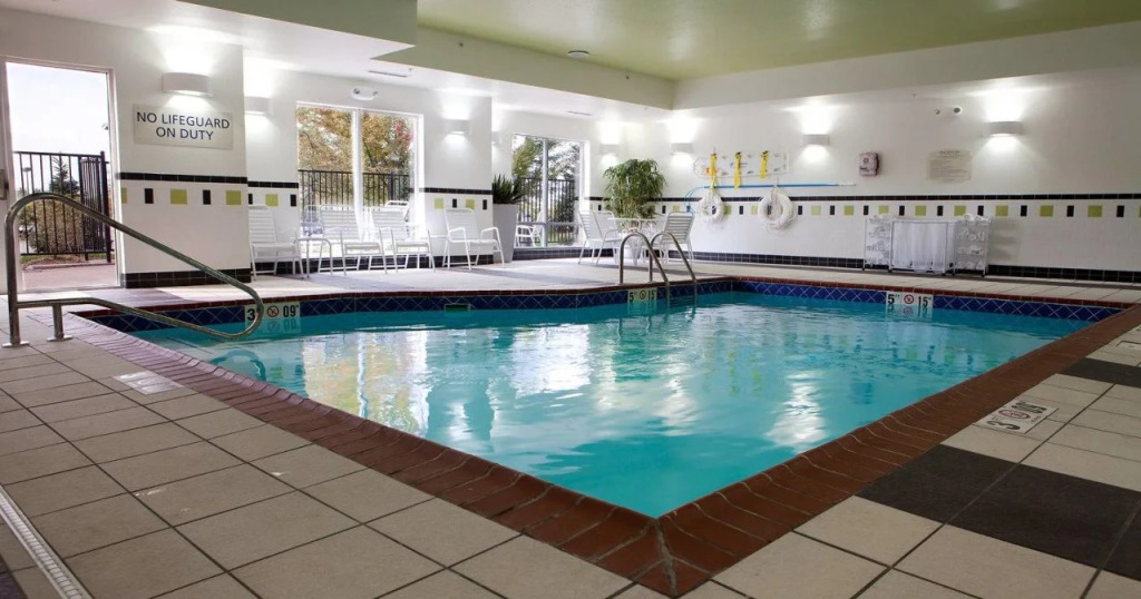 Fairfield Inn and Suites Flint Fenton