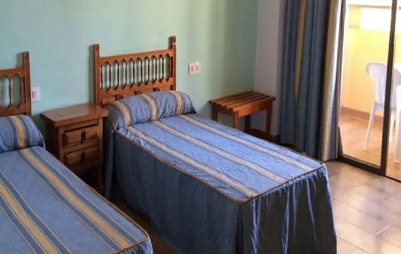 AMISTAT Island Hostel Ibiza - ALBERGUE JUVENIL