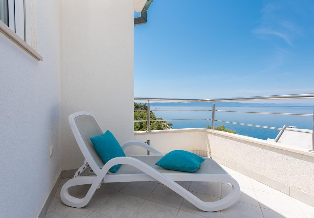 Apartments Ivi
