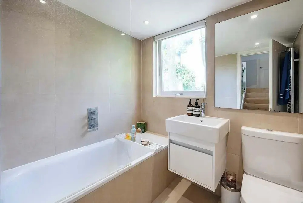 The Light Chambers Notting Hill- by Out of Office Lifestyle