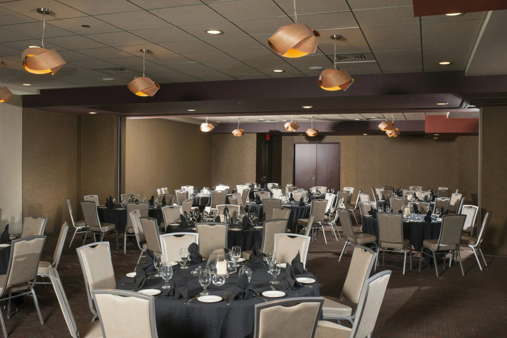 The Broadway Columbia - a DoubleTree by Hilton Hotel