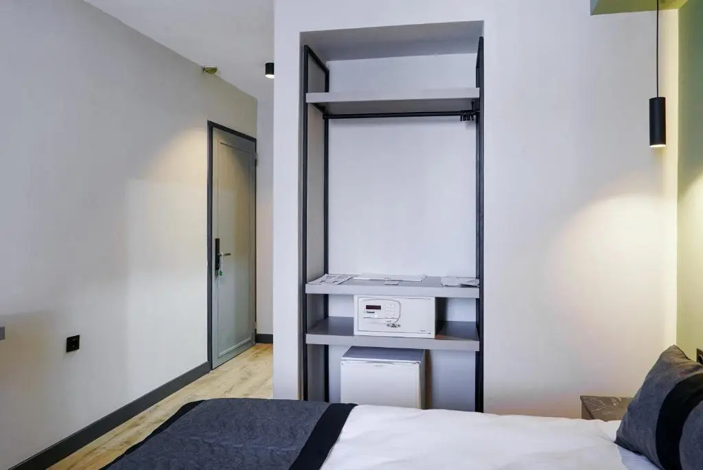 Polek Hotel