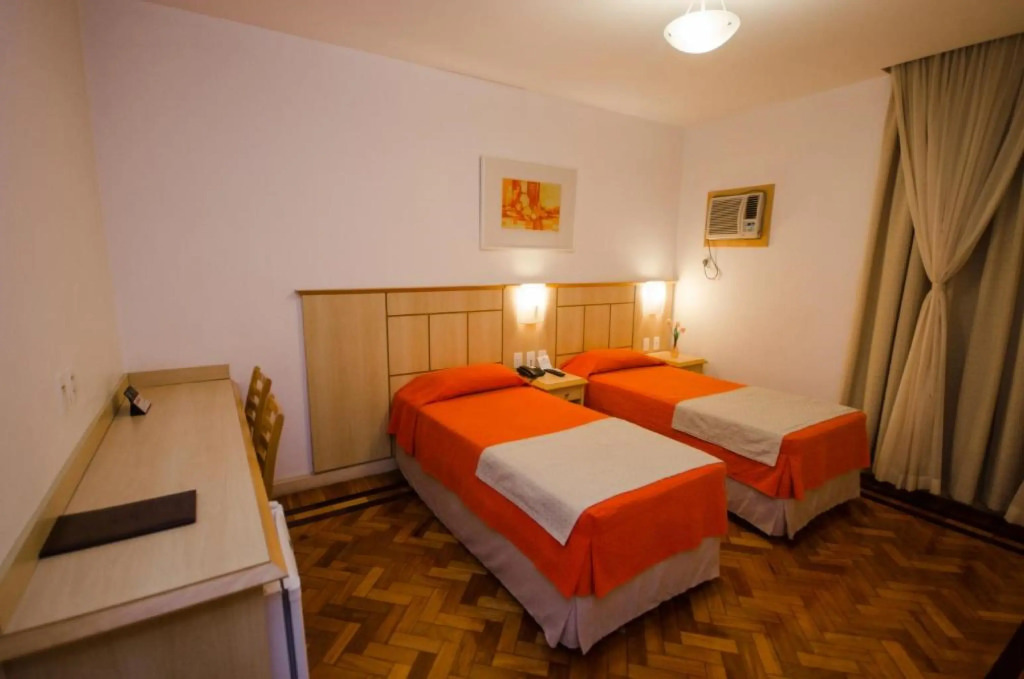 Hotel Monte Alegre