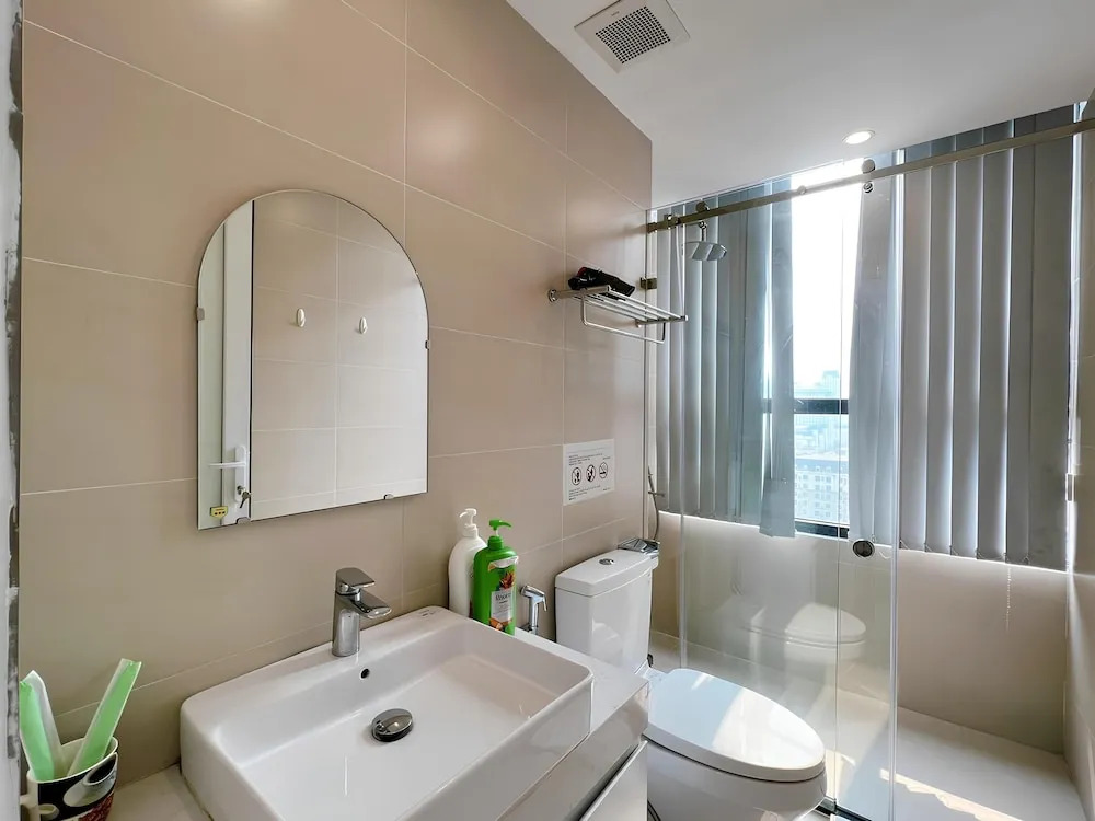 HKG-Vinhomes Sky Lake - Luxury Apartment