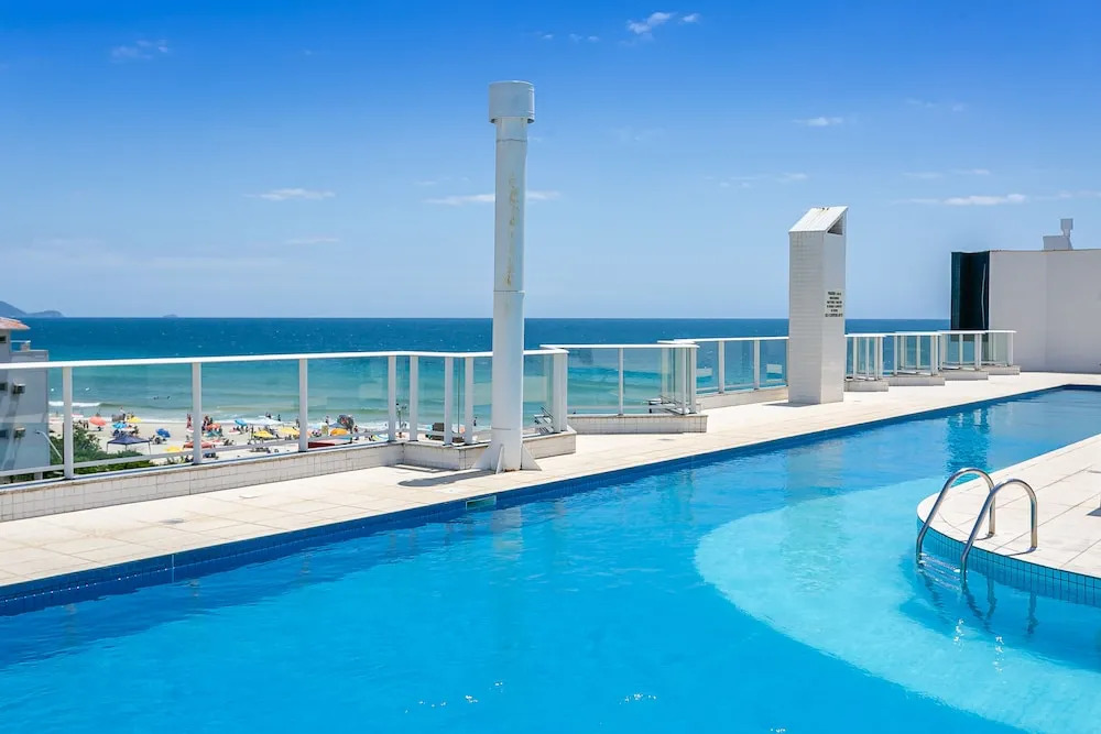 Aquarelle by Viva - Prédio nos Ingleses pé-na-areia com piscina