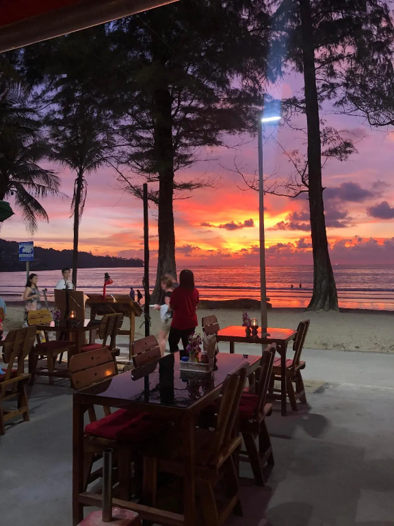 Dengs kamala beach Guesthouse