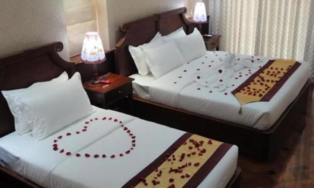 Royal Lotus Hotel