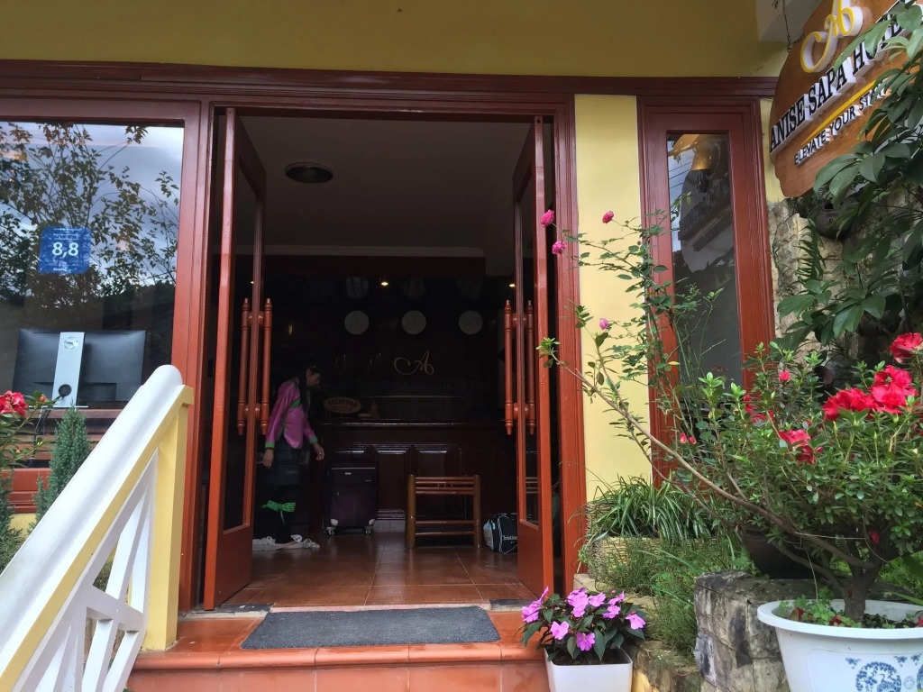Fansipan View Hotel